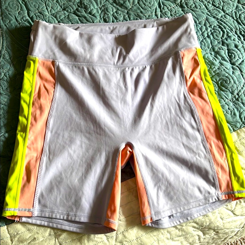 COPY - Fabletics Motion 360 Biker Shorts